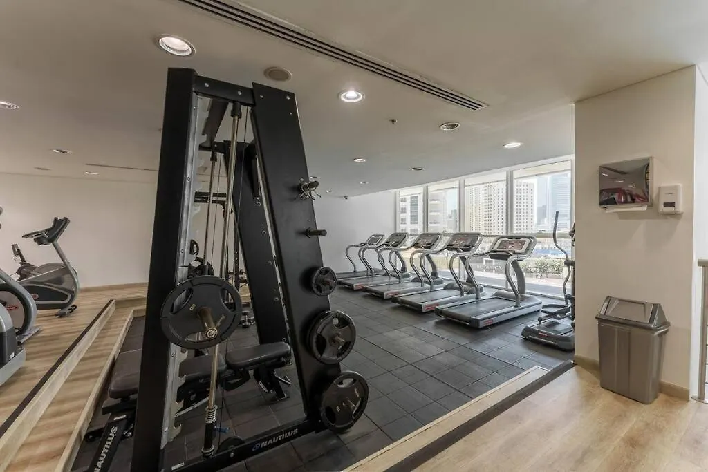 Upgraded 1 Bedroom In The Heart Of Dubai Marina
