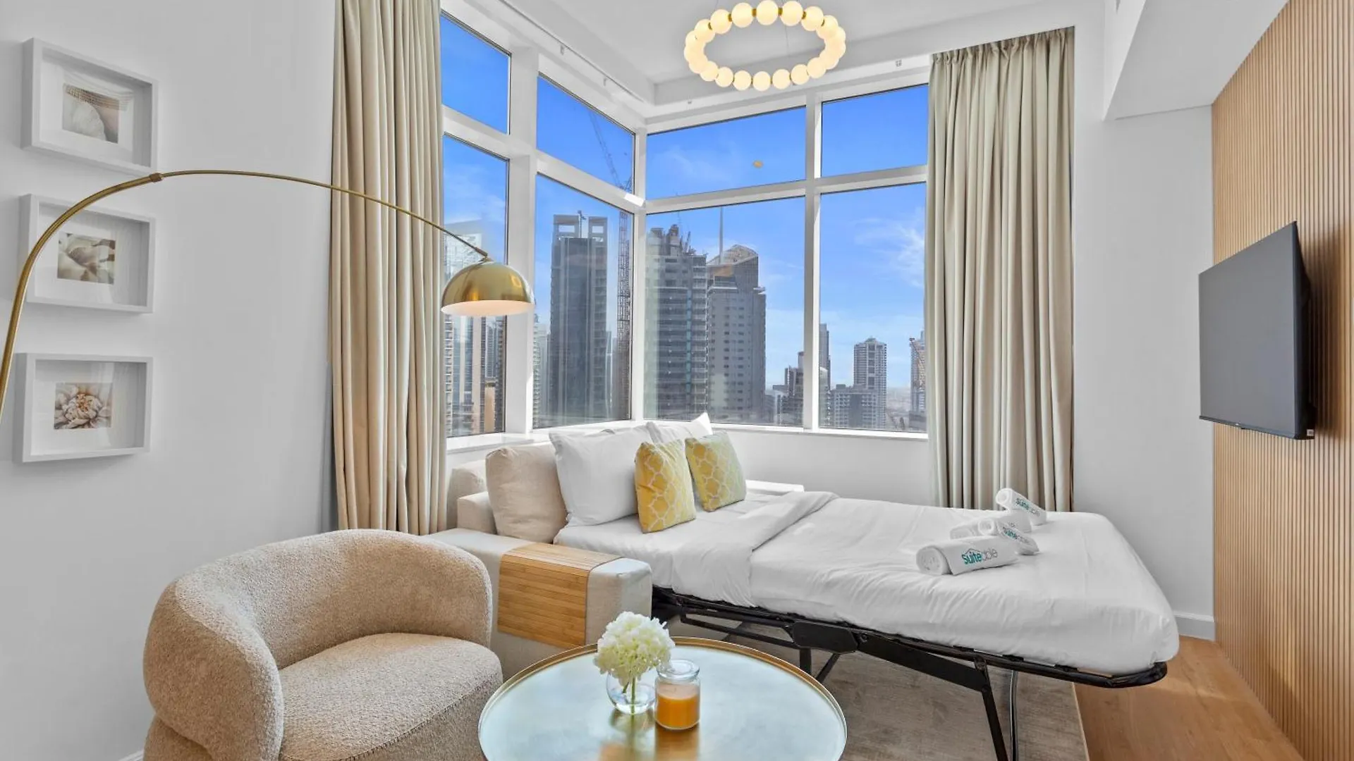 Upgraded 1 Bedroom In The Heart Of Dubai Marina 0*,  United Arab Emirates