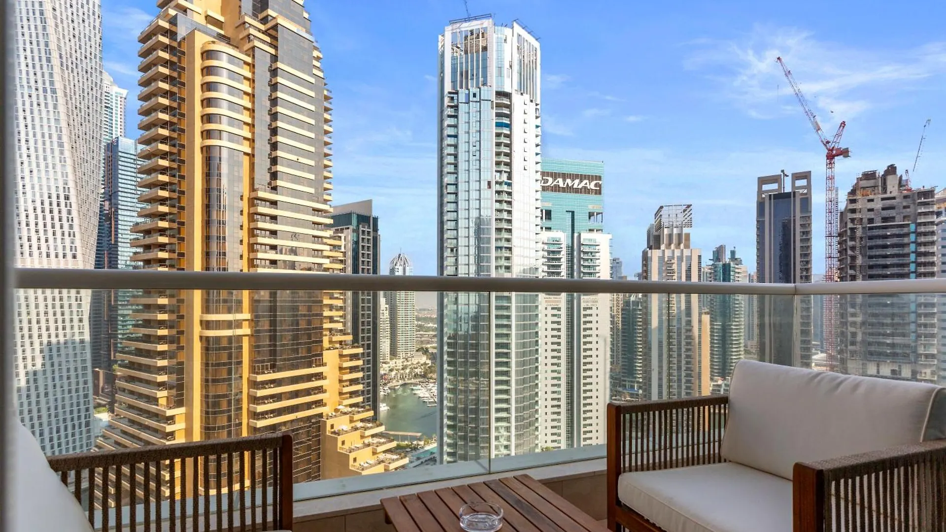 Upgraded 1 Bedroom In The Heart Of Dubai Marina United Arab Emirates