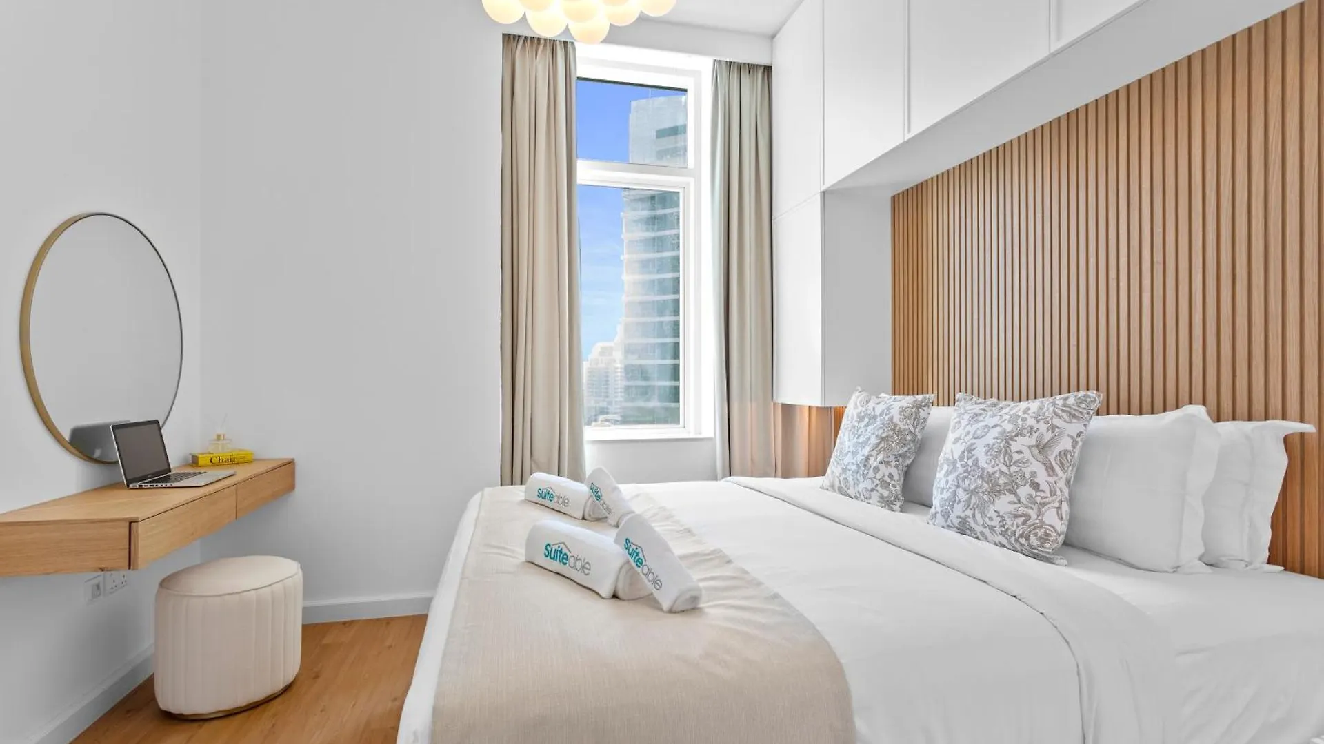 Upgraded 1 Bedroom In The Heart Of Dubai Marina