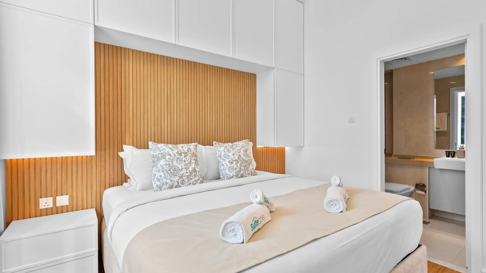 Upgraded 1 Bedroom In The Heart Of Dubai Marina 0*,